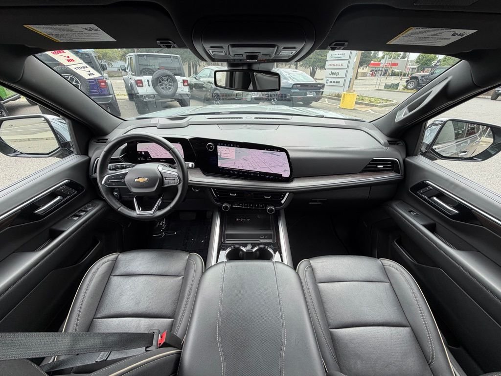 Used 2025 Gray Chevrolet Premier image 16