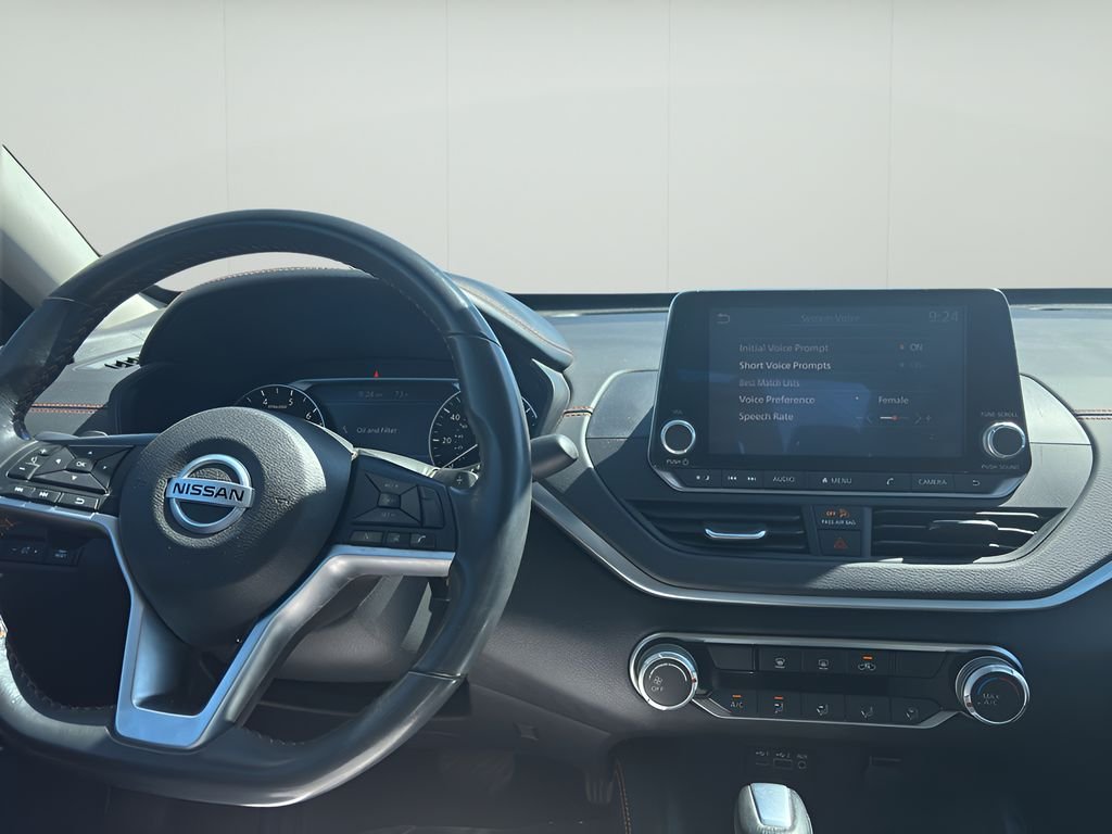 Used 2022 Deep Blue Pearl Nissan 2.5 SR image 12