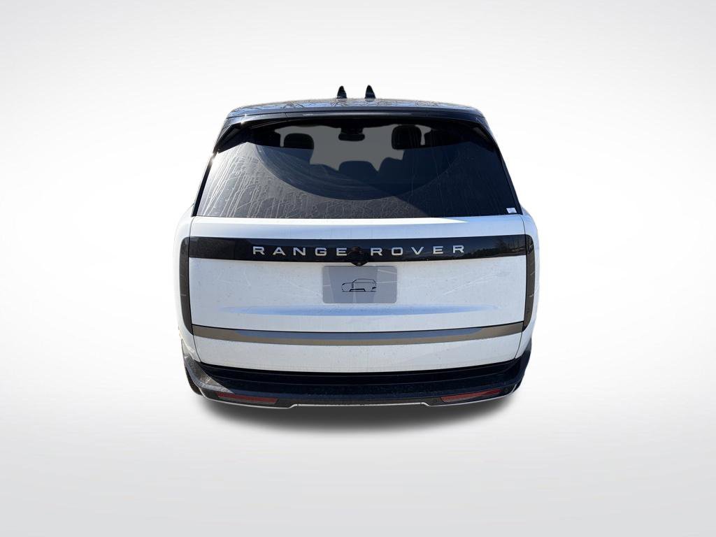 New 2026 White Land Rover SE image 7