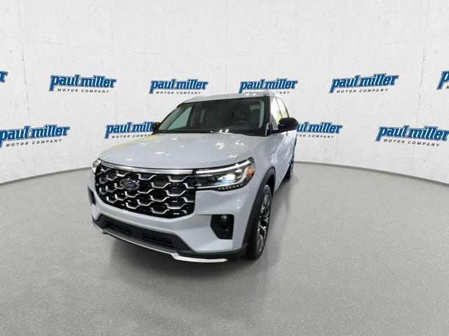 New 2026 Space White Metallic Ford Platinum™ image 4