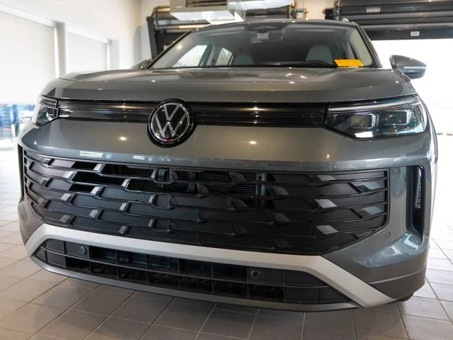 Certified Used 2026 Gray Volkswagen 2.0T SE image 10