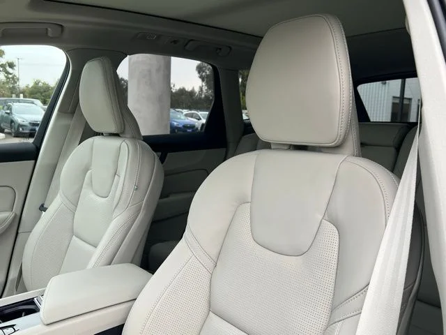 2026 Volvo XC60 Ultra - Photo 19