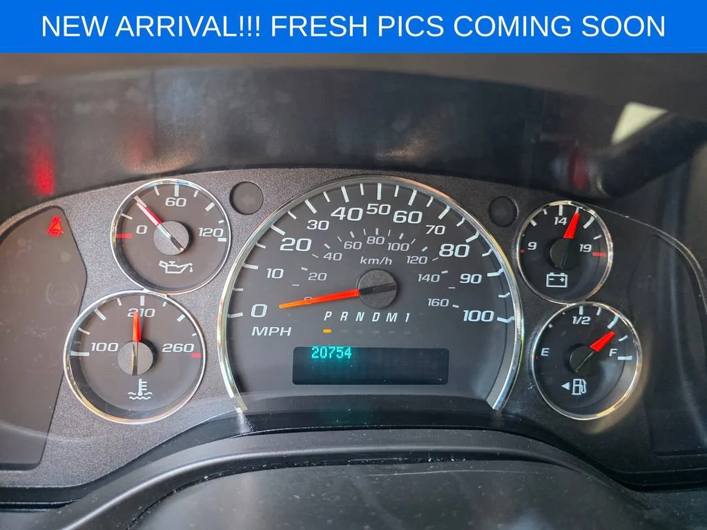 Used 2025 Summit White Chevrolet 1LT image 12