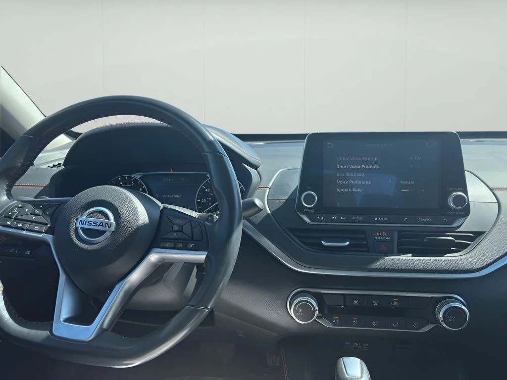 Used 2022 Deep Blue Pearl Nissan 2.5 SR image 12