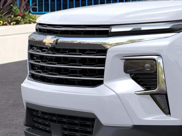 New 2027 Summit White Chevrolet LT image 13