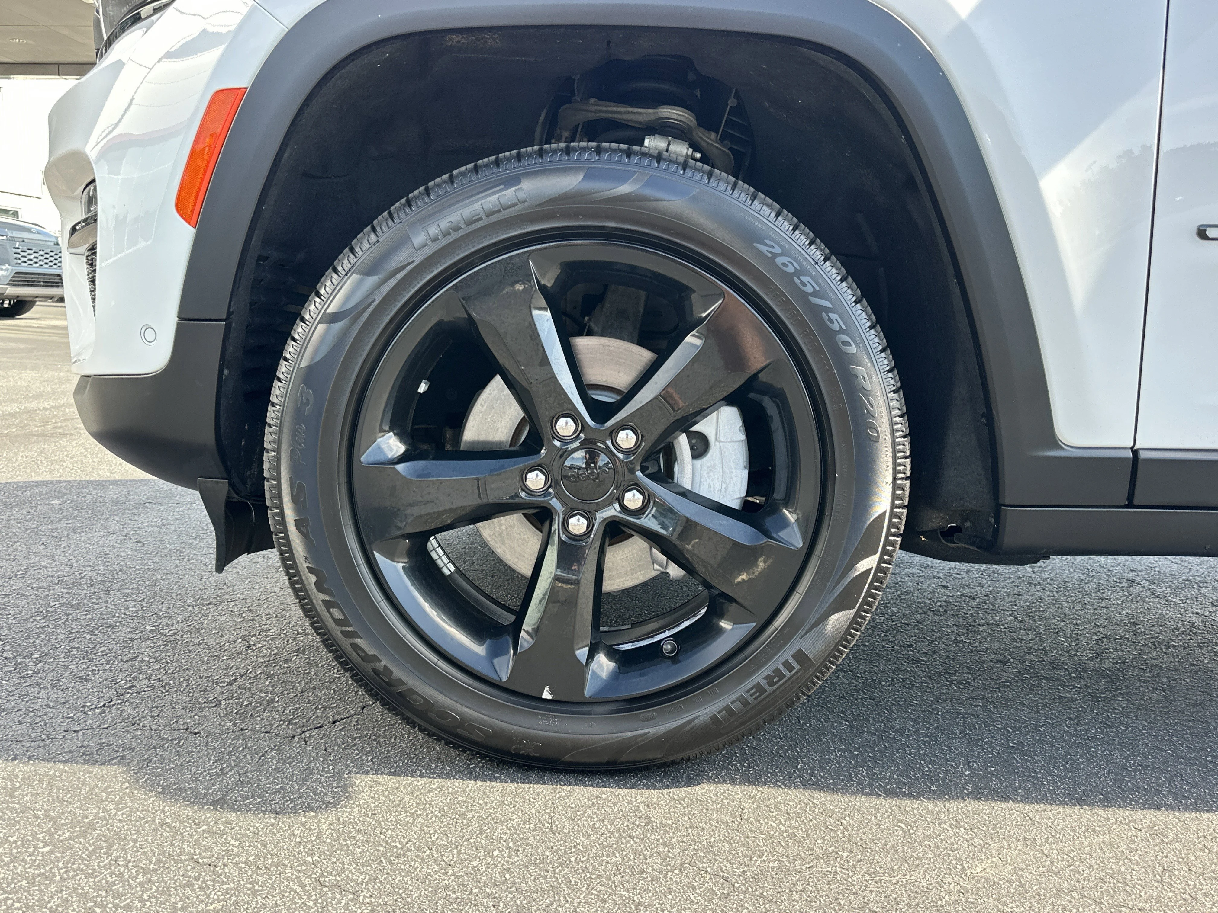 Used 2023 Bright White Clear Coat Jeep Limited image 11
