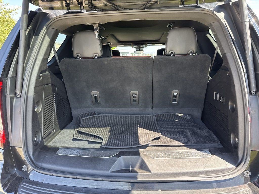 2023 GMC Yukon Denali Ultimate - Photo 27