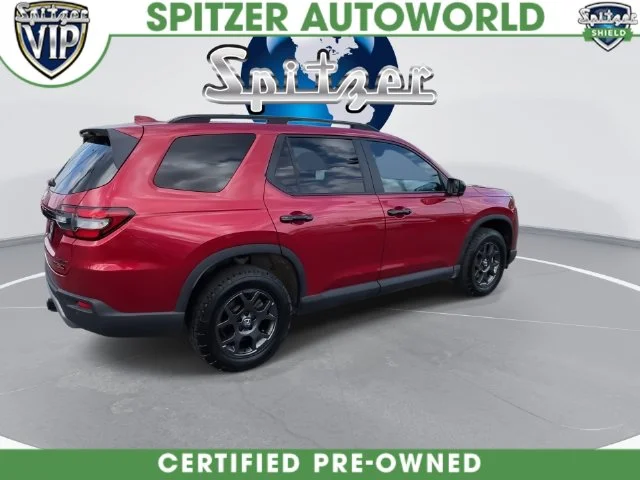 Certified Used 2025 Radiant Red Metallic II Honda TrailSport image 14