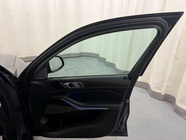 Used 2025 Blue BMW xDrive50e image 16