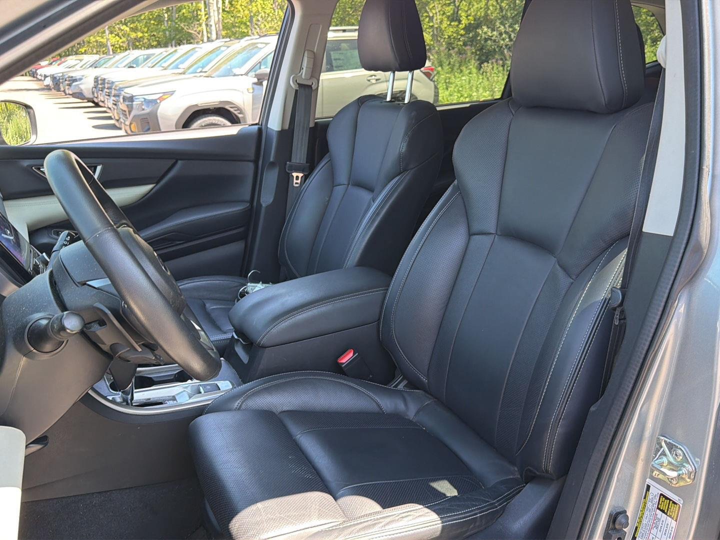 Used 2020 Ice Silver Metallic Subaru Limited image 14