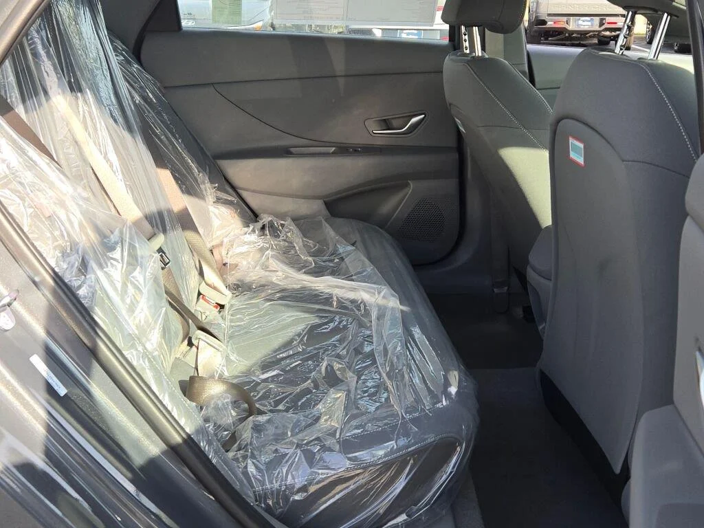 Used 2025 Ecotronic Gray Hyundai SEL Sport image 9