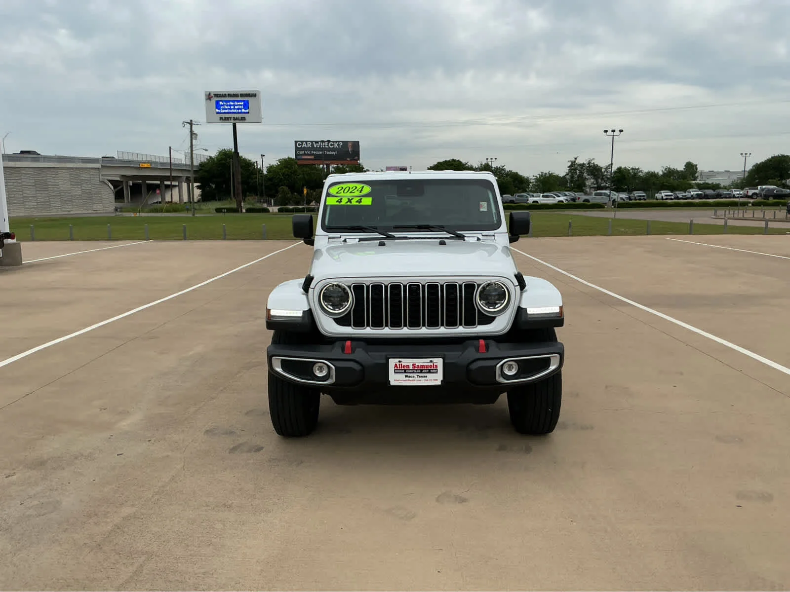 Used 2024 Bright White Clearcoat Jeep Sahara image 4