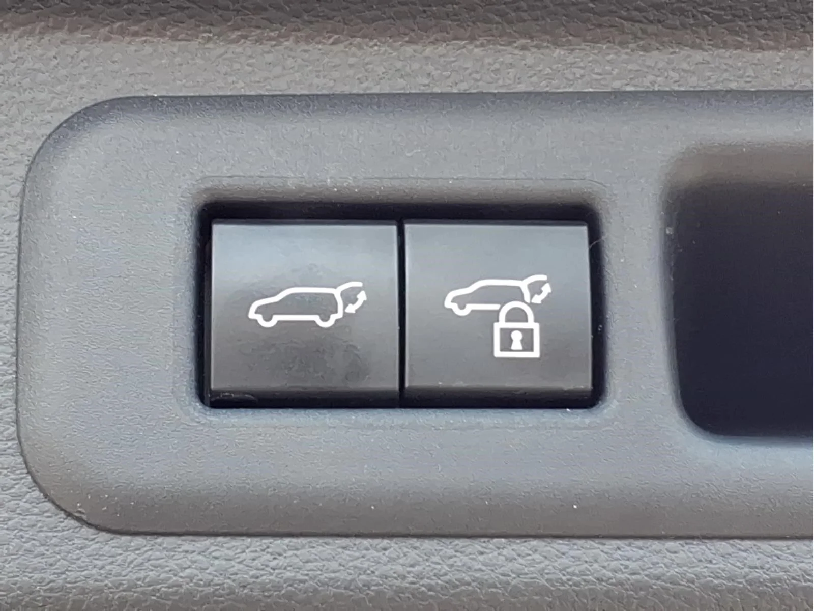 2024 Toyota Sequoia Limited - Photo 11