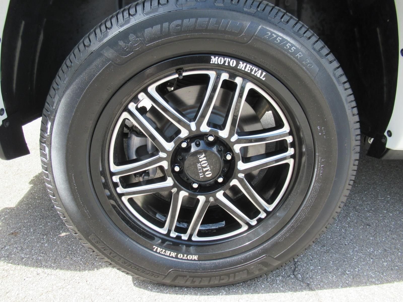 Used 2022 White Ram Limited image 8