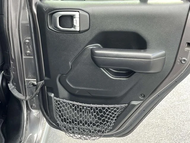 Used 2020 Gray Jeep Unlimited Rubicon image 20