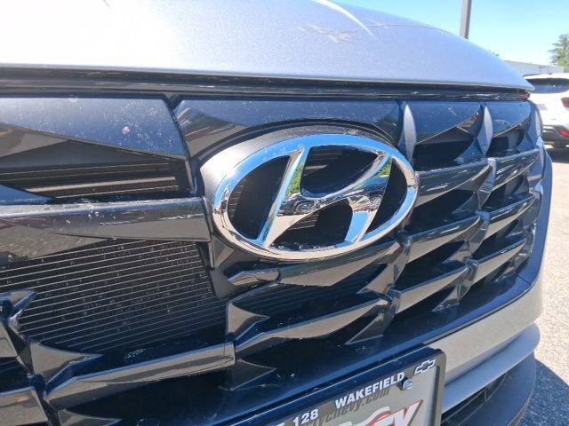 Used 2023 Shimmering Silver Hyundai SEL image 8