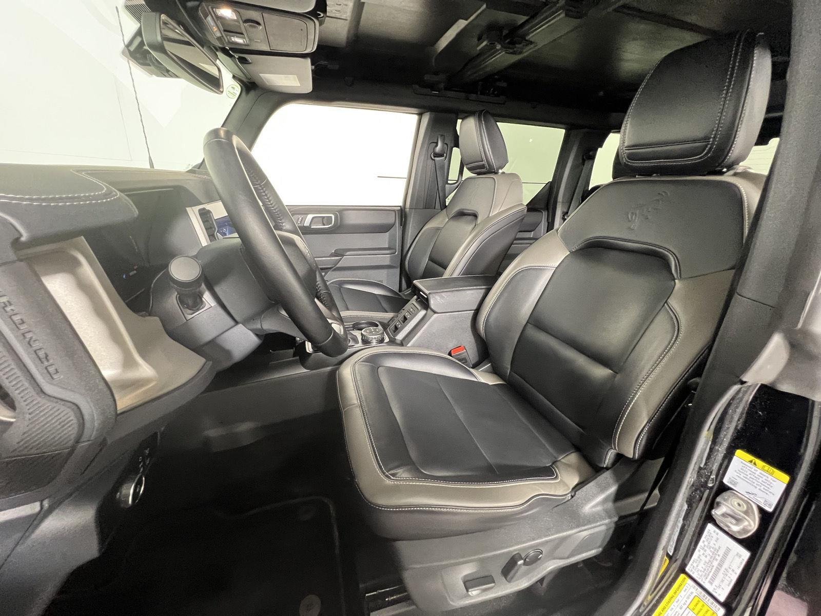 Used 2025 Shadow Black Ford Outer Banks image 2