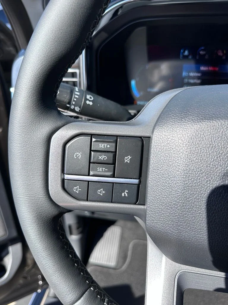 New 2026 Marsh Gray Ford Lariat image 16