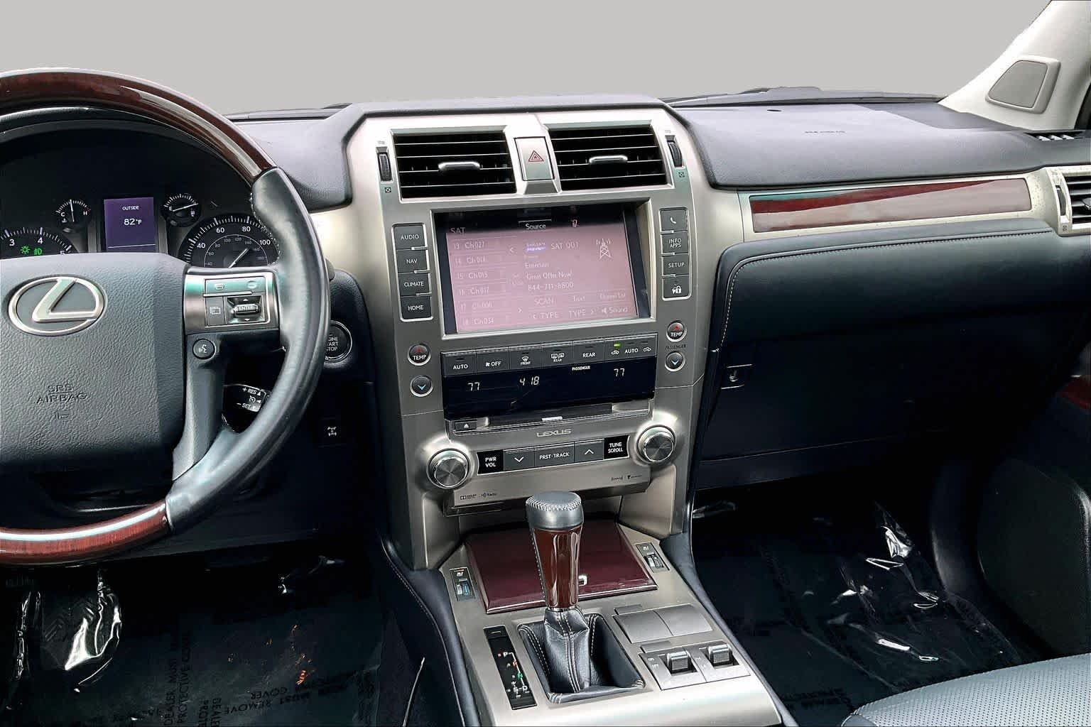 Used 2019 Starfire Pearl Lexus Premium image 7