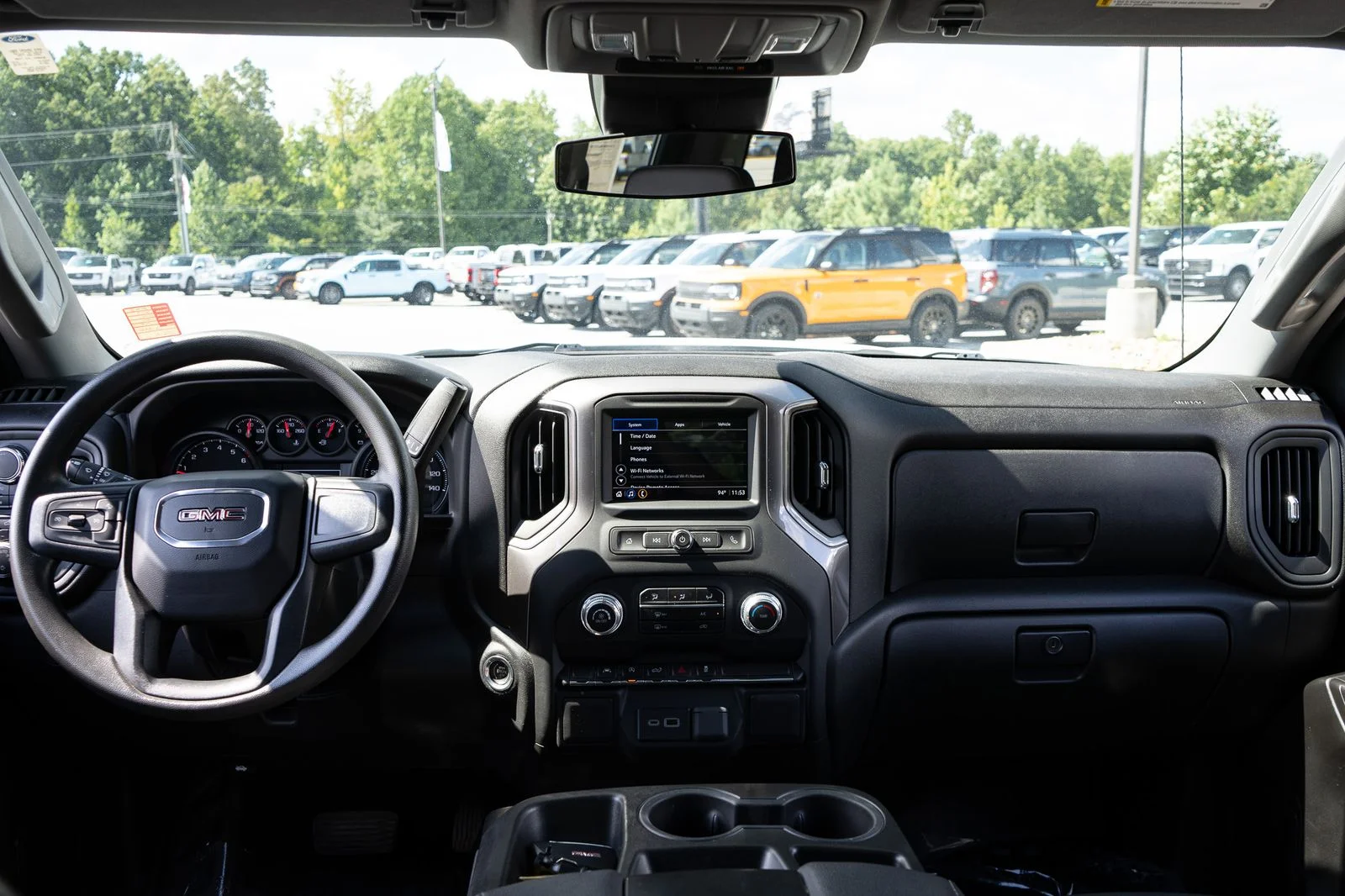 Used 2023 White GMC Pro image 19