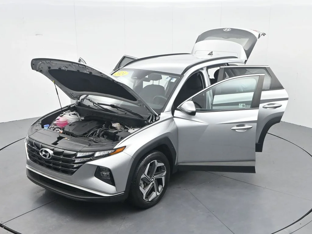 Used 2024 Silver Hyundai SEL image 49
