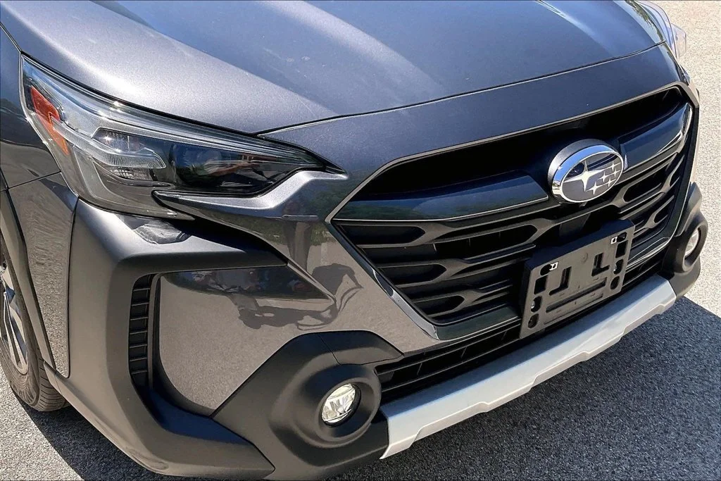 Used 2023 Gray Subaru Touring XT image 29