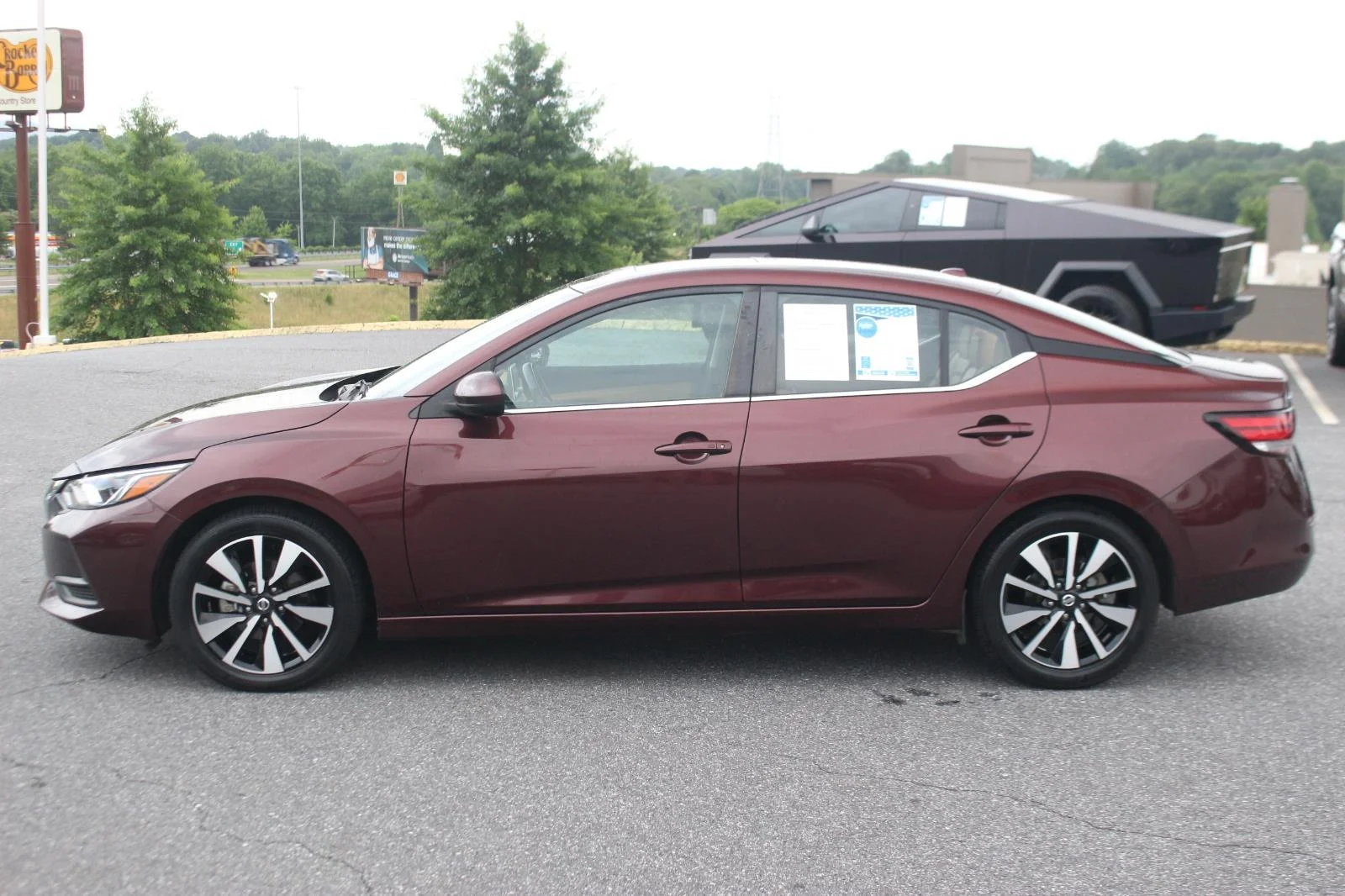 Used 2023 Grey Nissan SV image 4