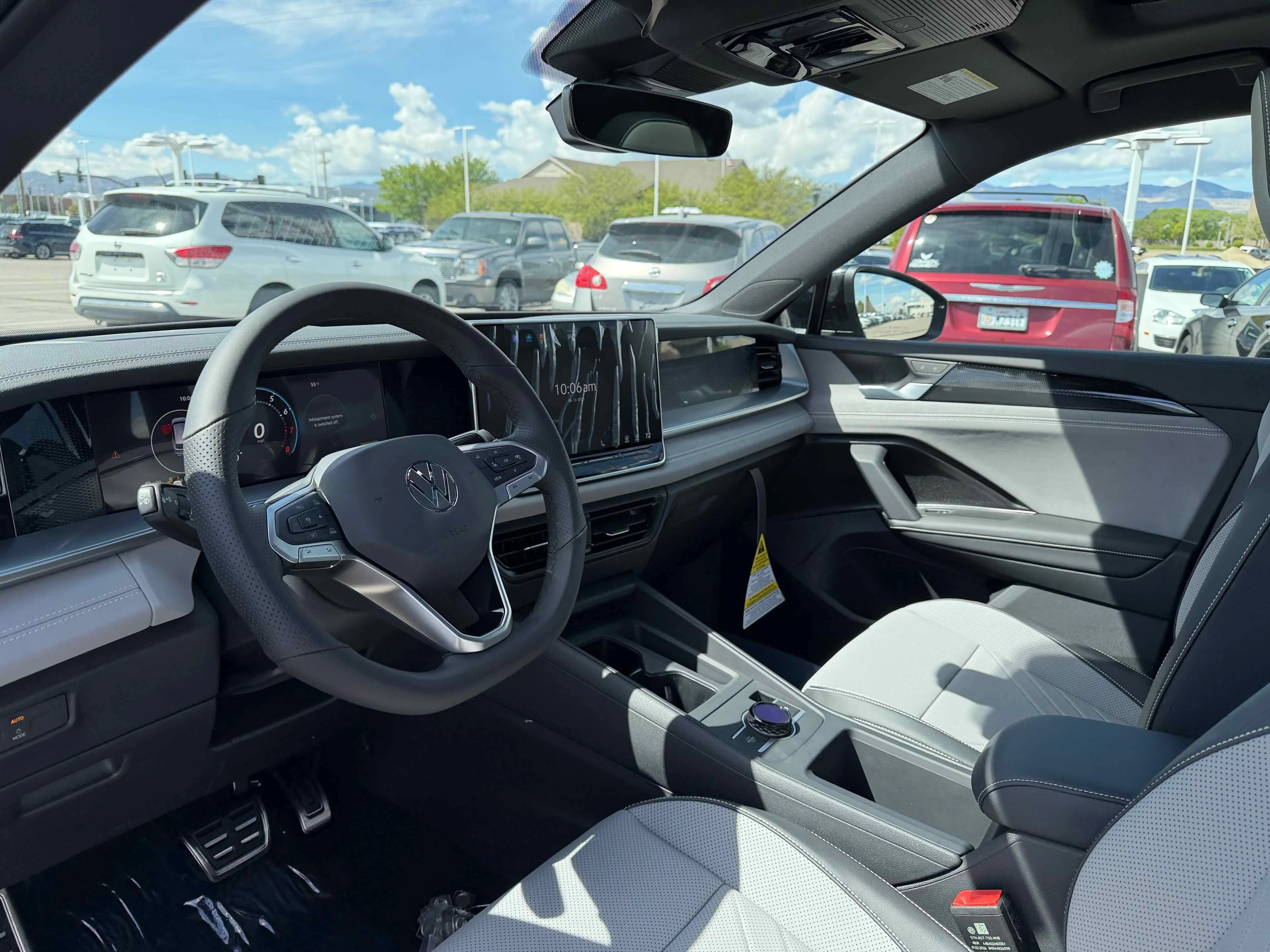 New 2026 Platinum Gray Volkswagen SE R-Line Black image 3