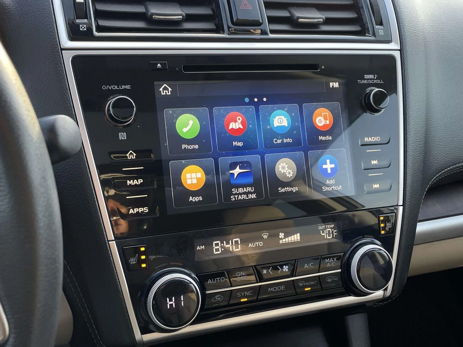 Used 2019 Wilderness Green Metallic Subaru Limited image 17