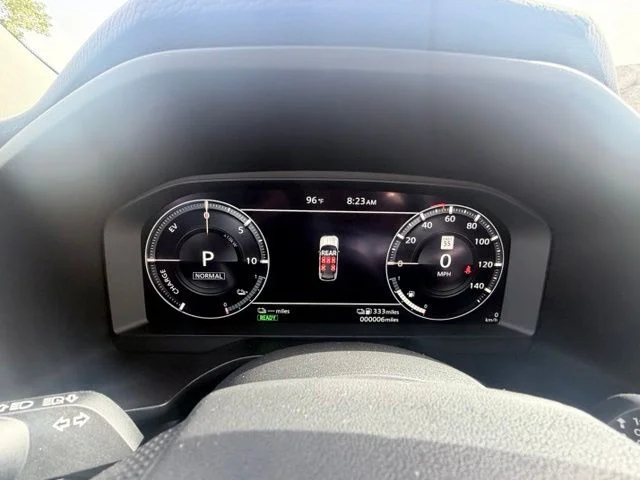 New 2026 White Nissan SL image 12