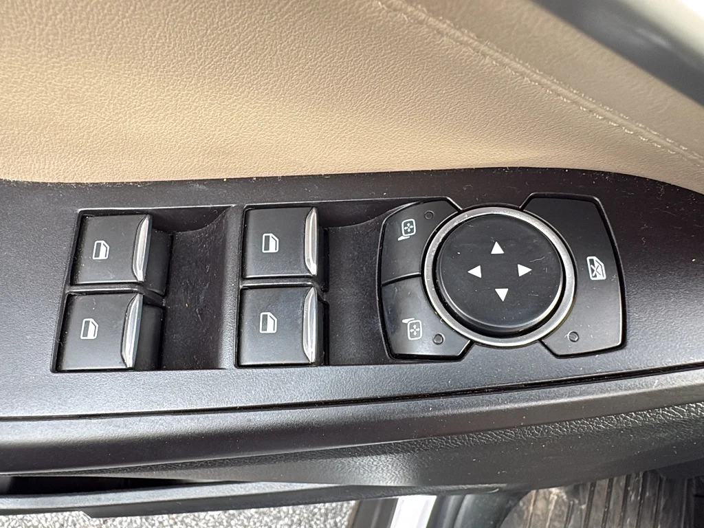 Used 2020 WHITE Ford XLT image 16