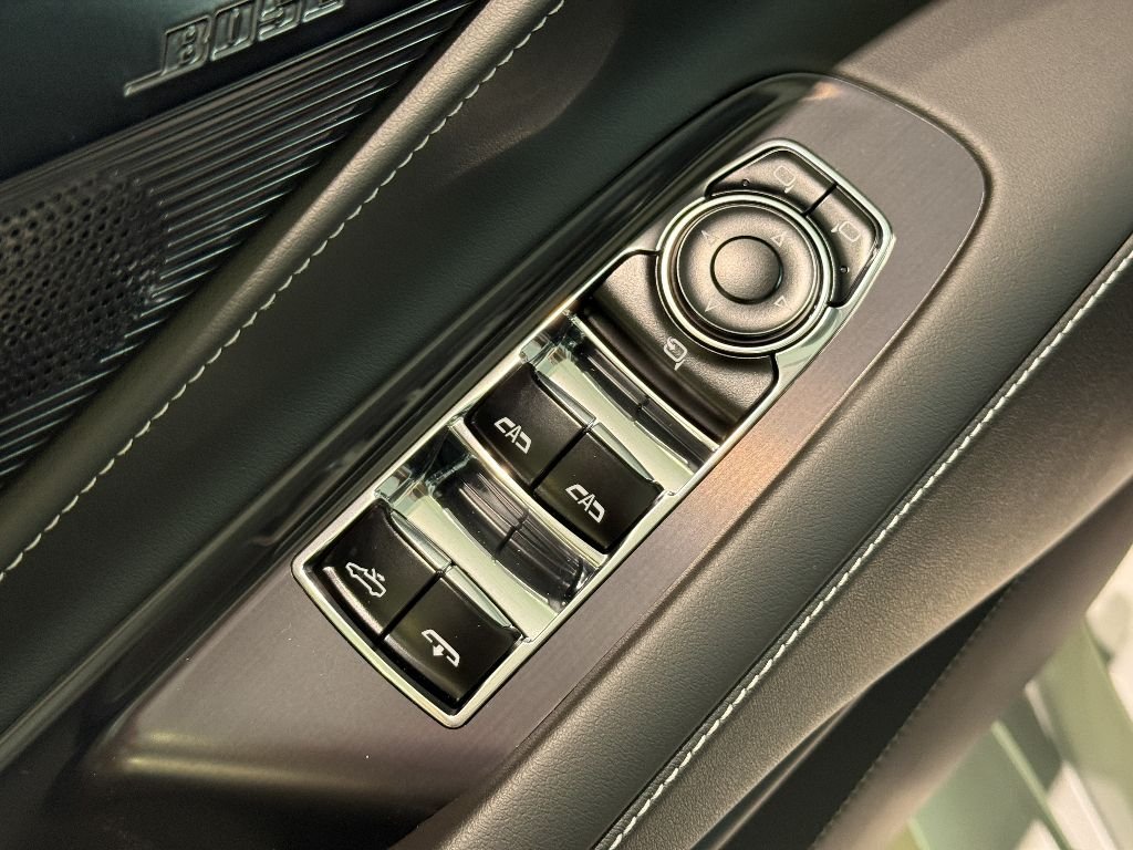 2026 Chevrolet Corvette 2LT - Photo 17
