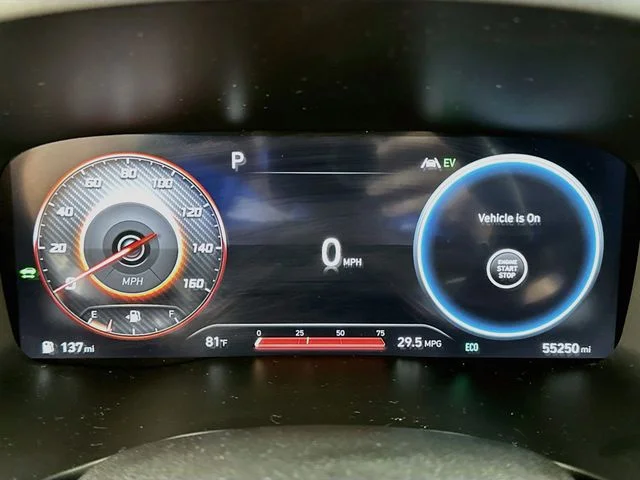 Certified Used 2021 Silver Hyundai SEL Premium image 17