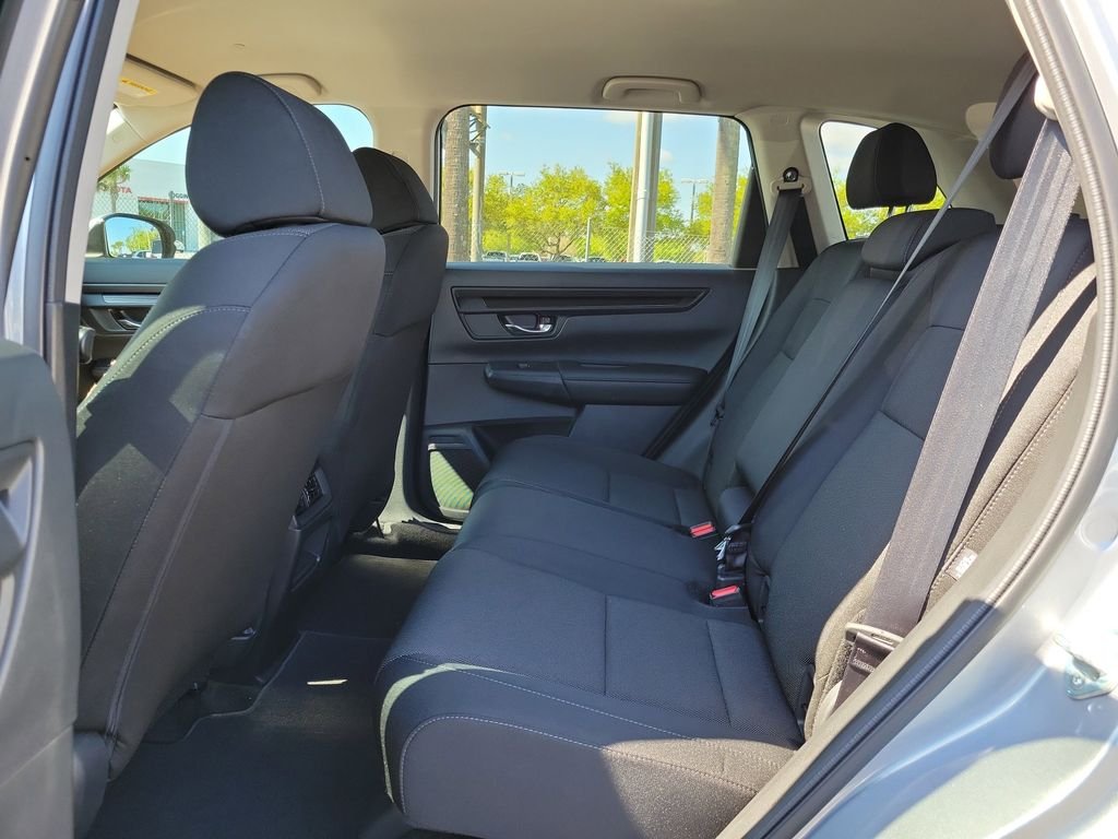 2026 Honda CR-V LX - Photo 13