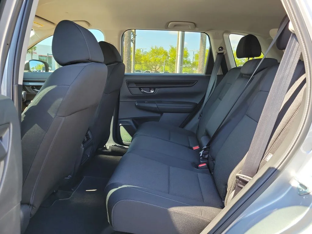 2026 Honda CR-V LX - Photo 13