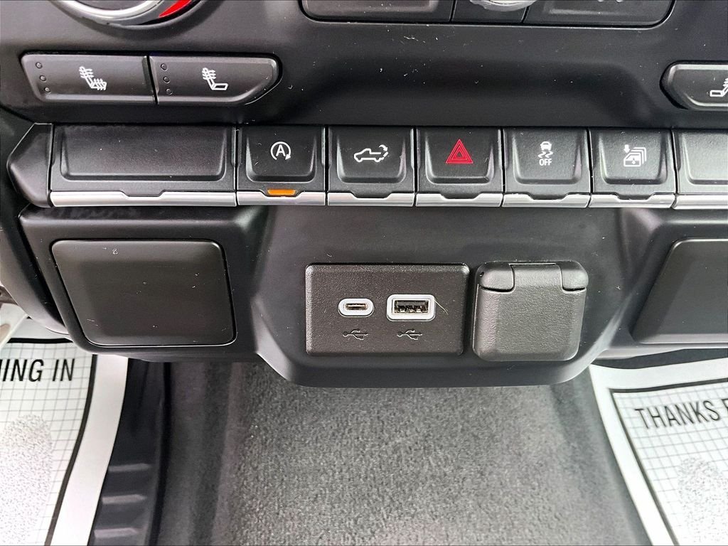 Used 2021 Silver Ice Metallic Chevrolet LT image 26
