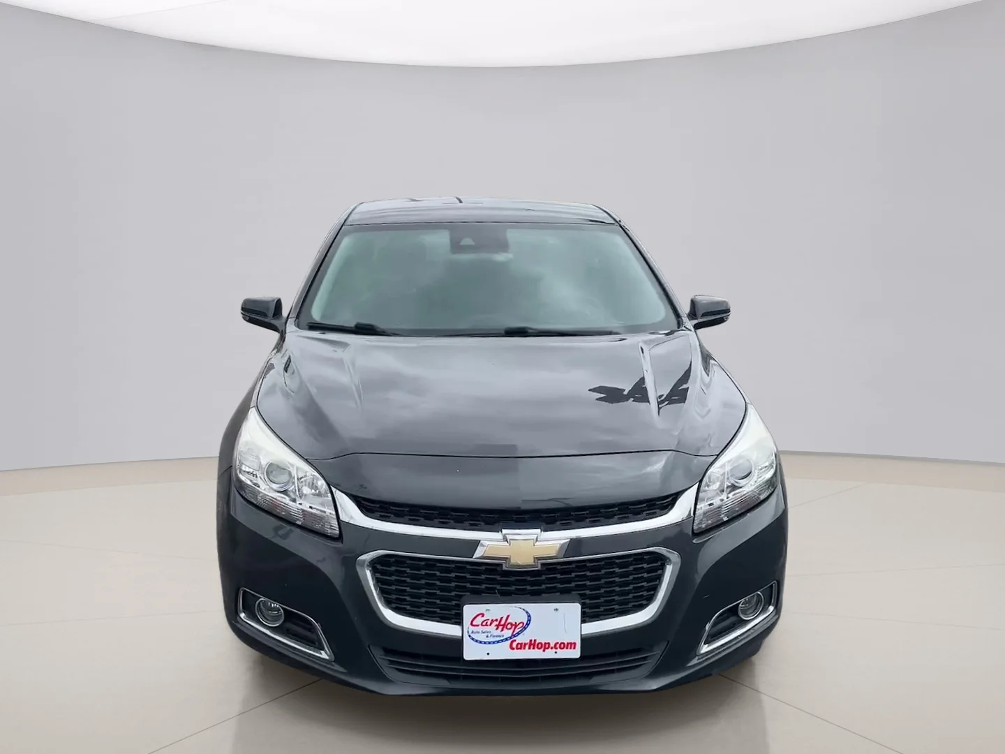Used 2014 Gray Chevrolet 2LT image 2