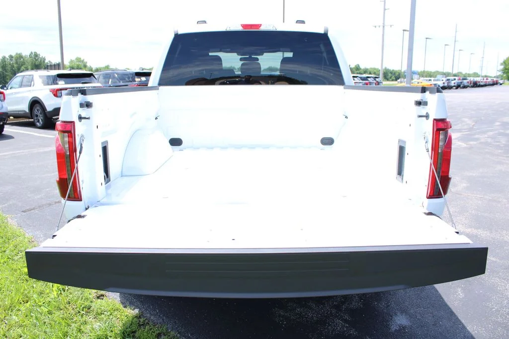 New 2026 White Ford XLT image 13