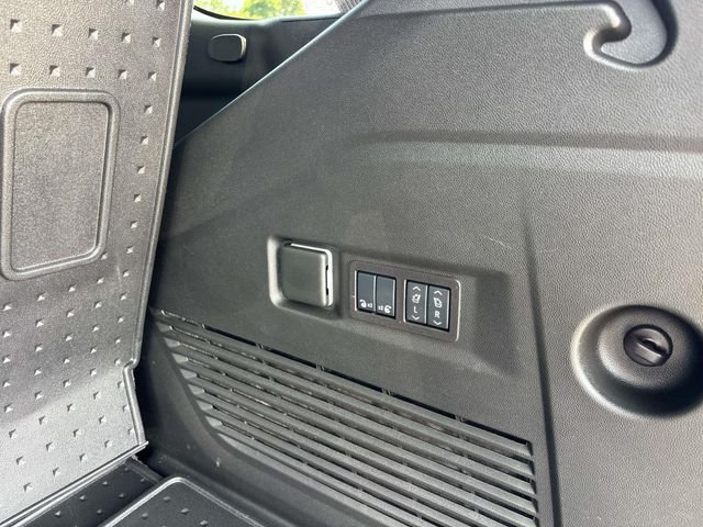 Used 2026 Gray Chevrolet Z71 image 24