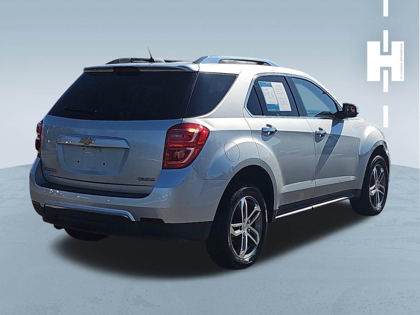 Used 2017 Silver Ice Metallic Chevrolet Premier image 3