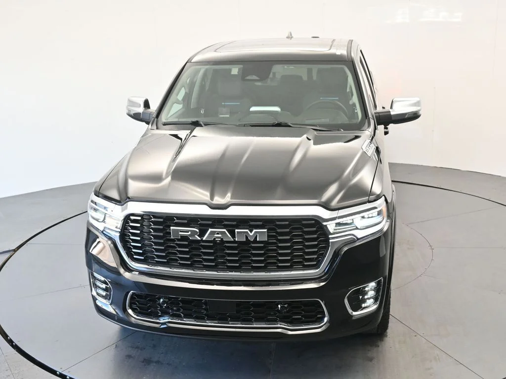 New 2026 Diamond Black Crystal Pearl-Coat Exterior Paint RAM Tungsten image 22