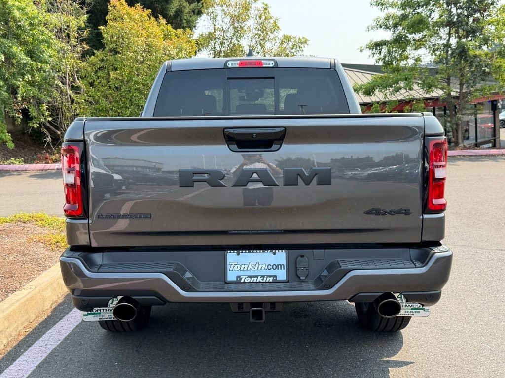 New 2026 Granite Crystal Metallic Clear-Coat Exterior Paint RAM Laramie image 6