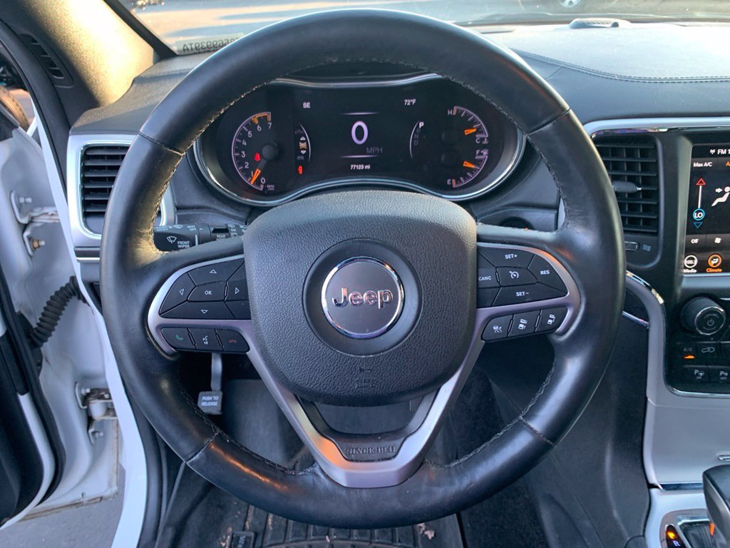 Used 2018 White Jeep Limited image 15