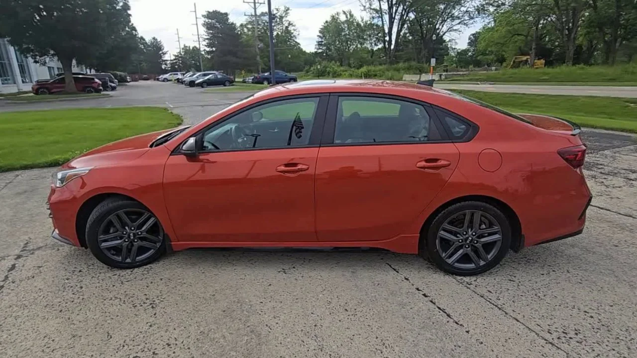 Used 2021 Orange Kia GT-Line image 6