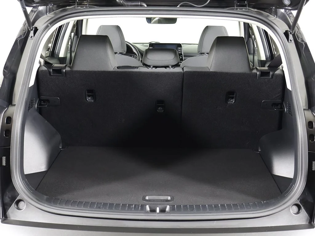 Used 2023 Black Kia LX image 17