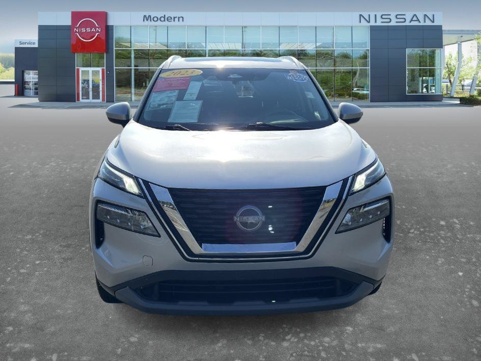 Used 2023 Brilliant Silver Metallic Nissan SV image 2