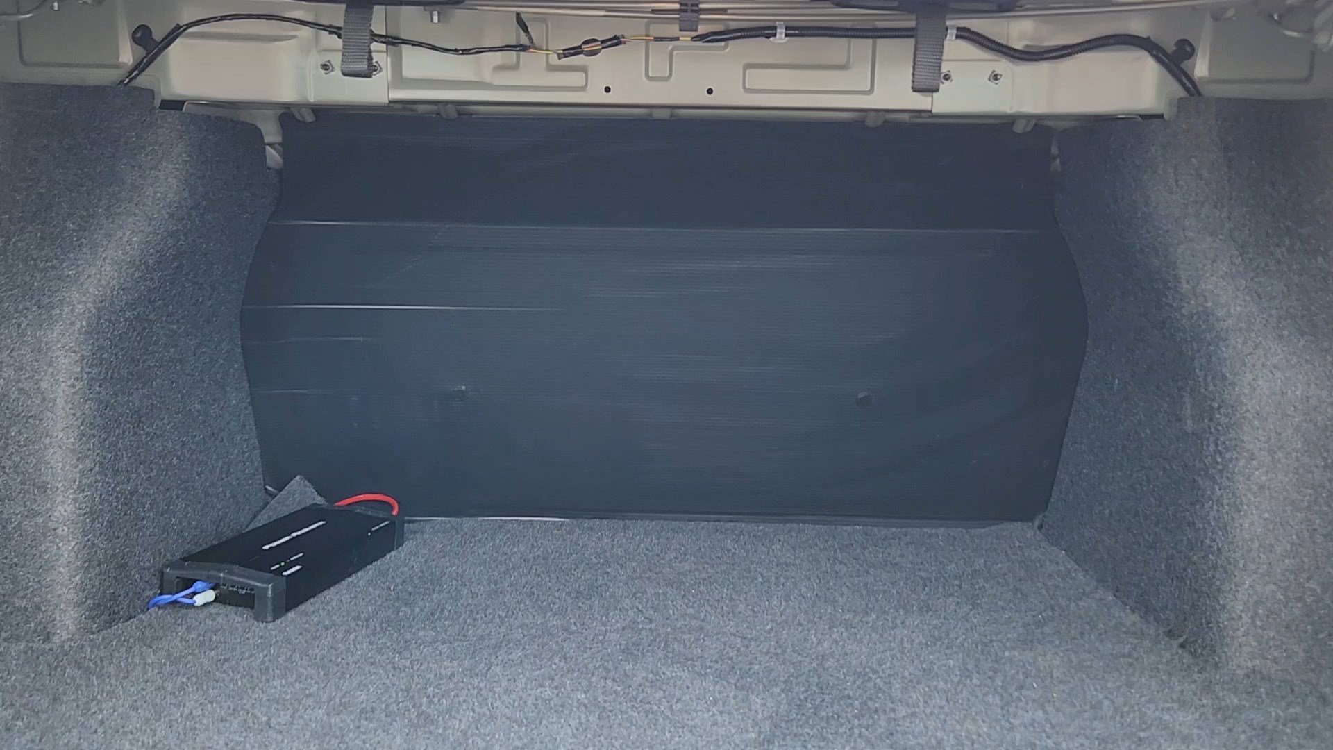 Certified Used 2025 Black Nissan S image 19