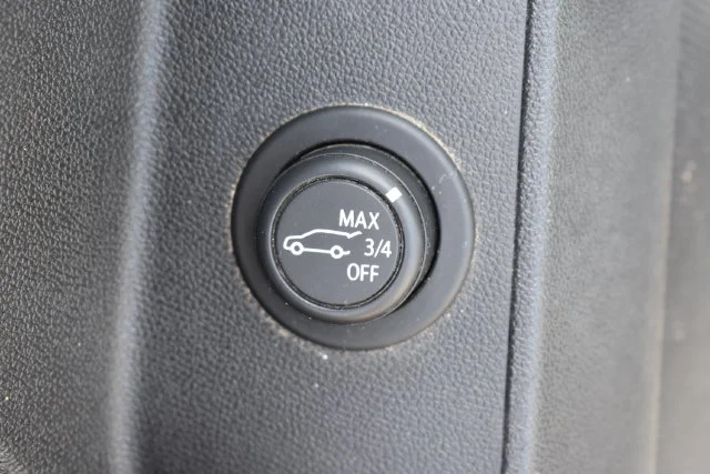 Used 2020 Silver Chevrolet Premier image 12
