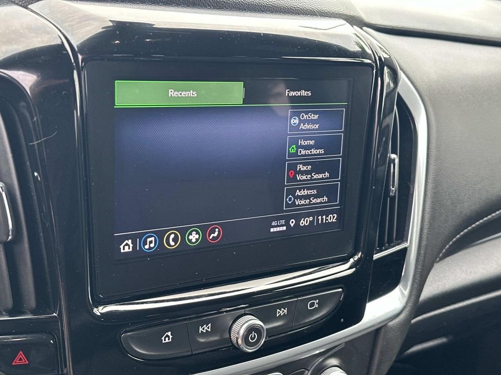 Used 2022  Chevrolet LT image 3