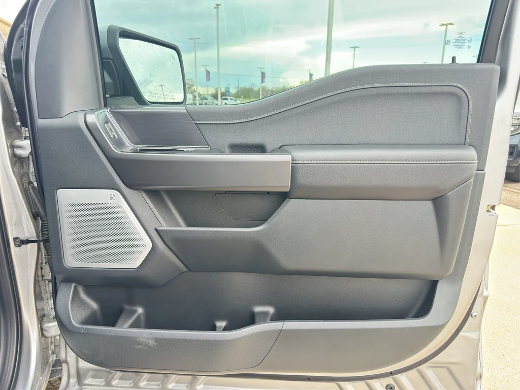2025 Ford F-150 Lariat - Photo 33